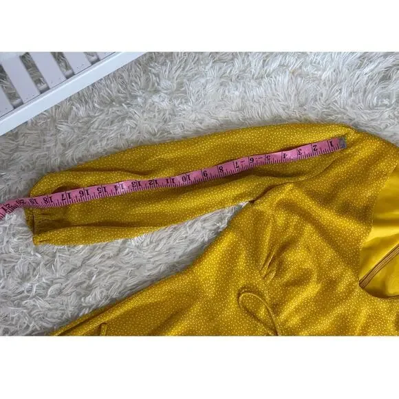 Le Lis Women’s Size M Yellow Polka Dot Lace Up Waist Lined A Line Dress #0481 - Picture 14 of 14